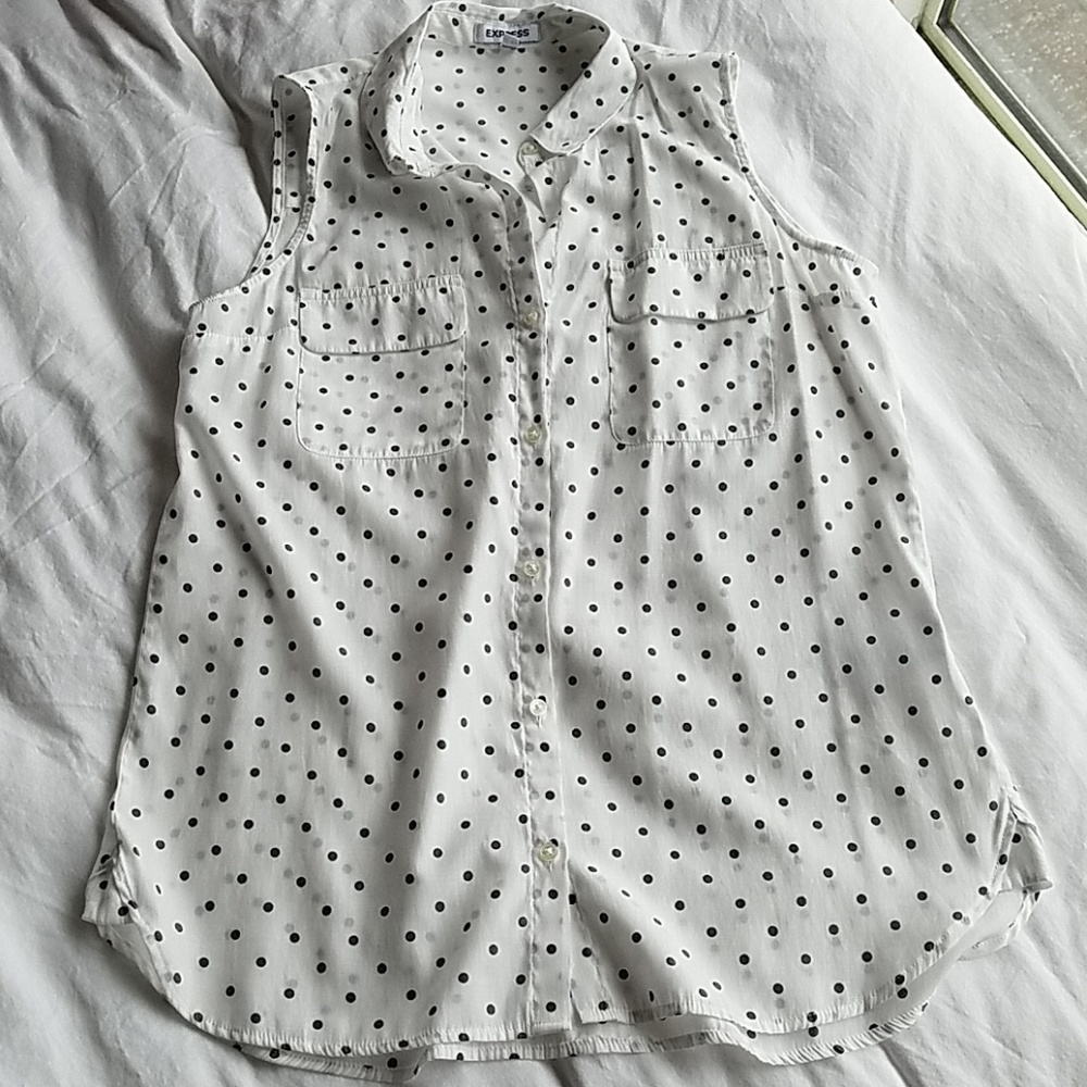 NWOT Express button-down tank